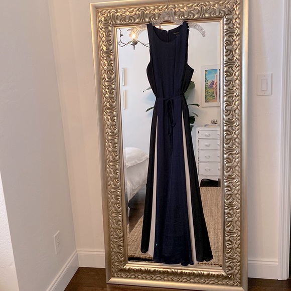 Banana Republic Maxi Dress - Picture 1 of 11
